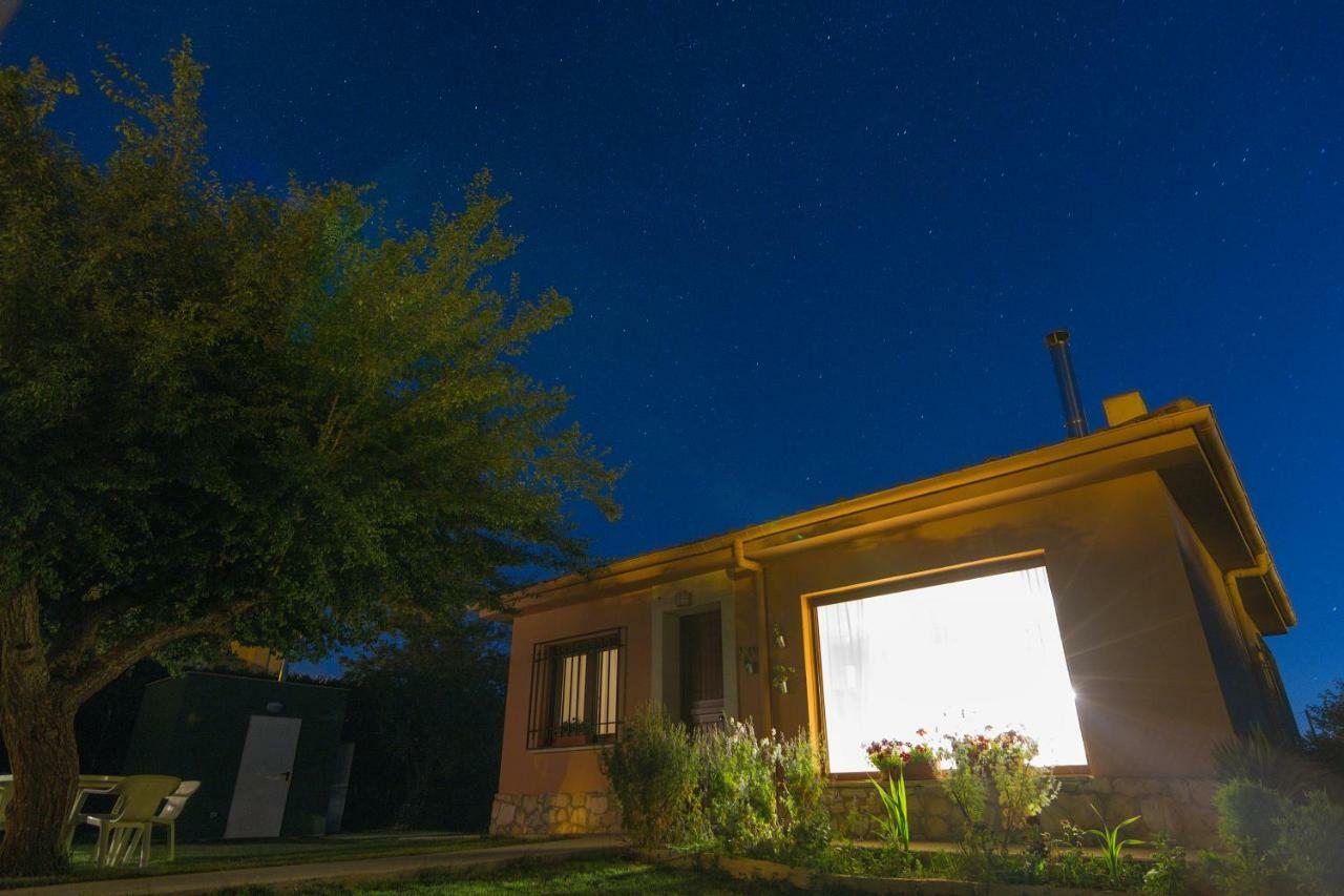 El Jardin De Manuela Villa Santibanez del Val Buitenkant foto